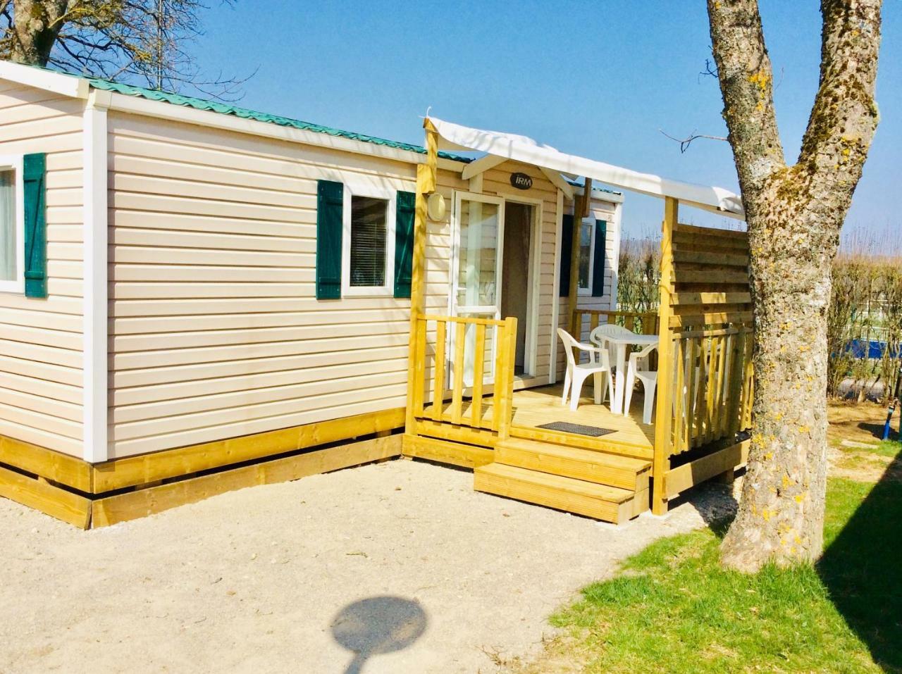 Camping De Contrexéville Dış mekan fotoğraf